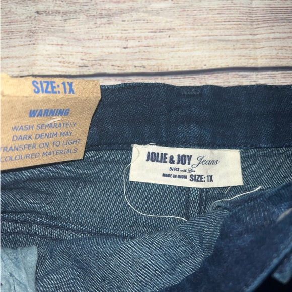 blue jean shorts - Picture 5 of 6